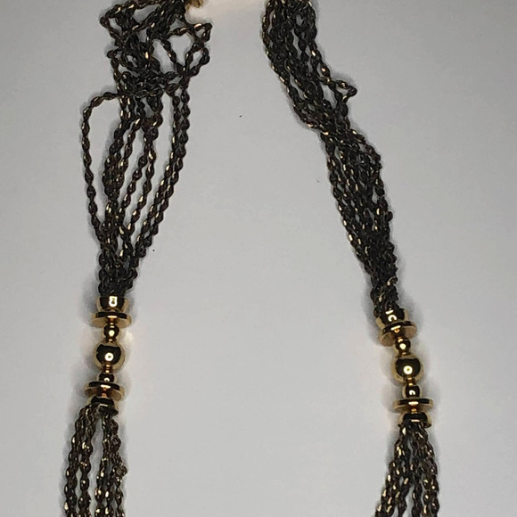 Stella & Dot Necklace Long Gold Tassel - Picture 3 of 4